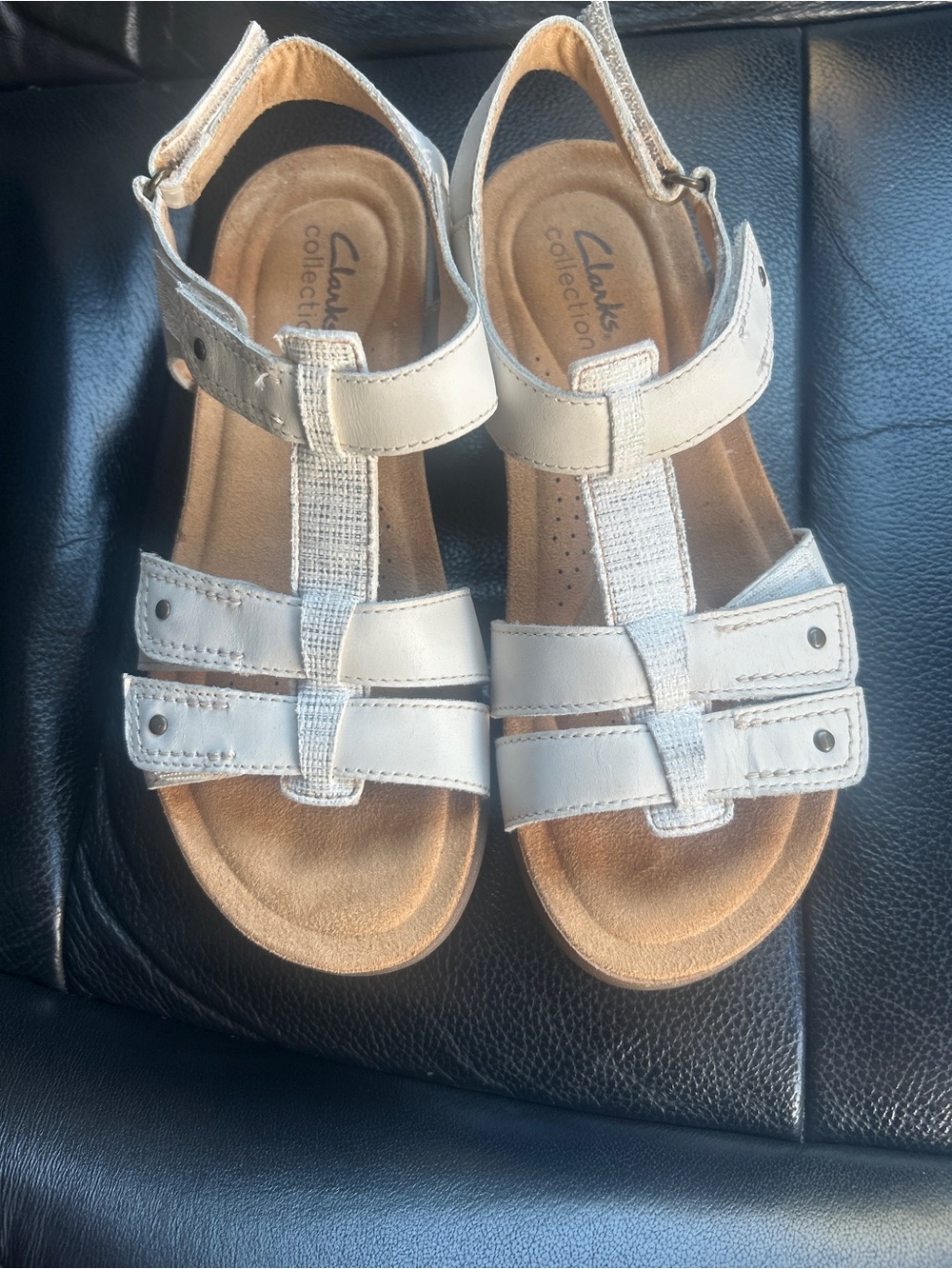 Clarks Neutral Cream/Tan Leather Strappy Sandals